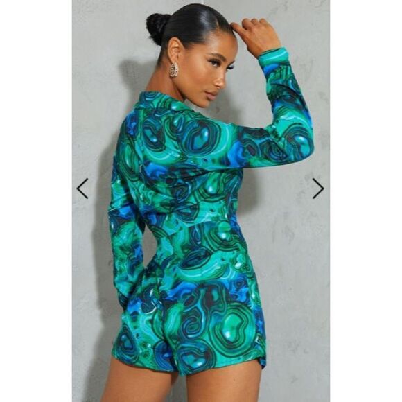 Pretty Little Thing Blue Marble Print Wrap Collared Short Romper 0 - Picture 2 of 12